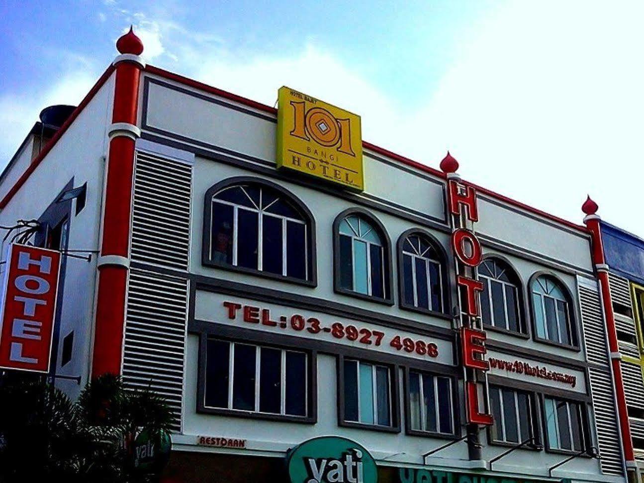101 Hotel Bangi Buitenkant foto
